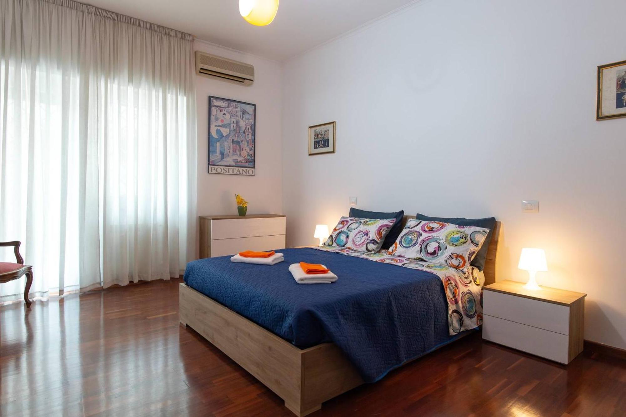 Isola Di Arturo Apartment *